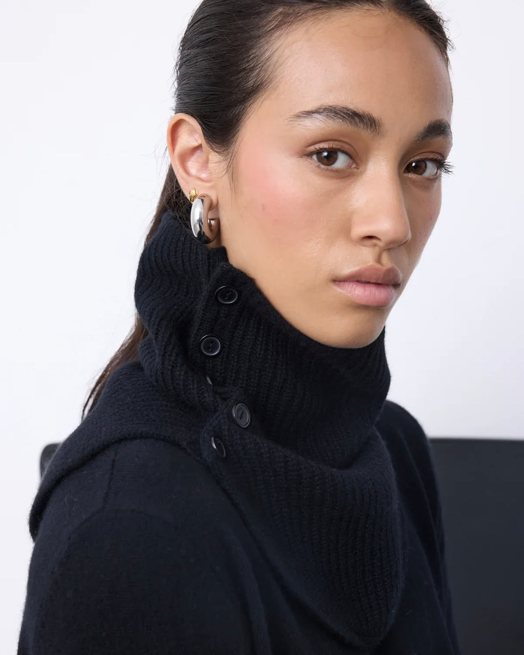 Notshy Cashmere Baya hals, sort