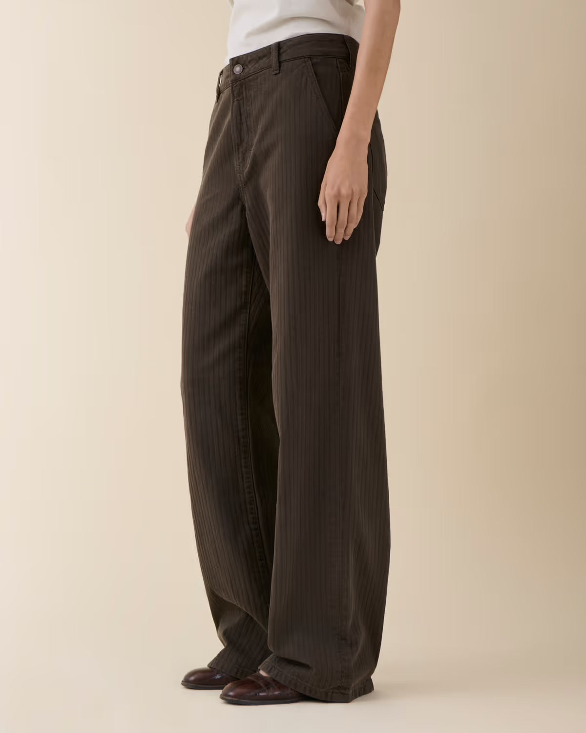 Jeanerica Belem Chino, Chevron Brown