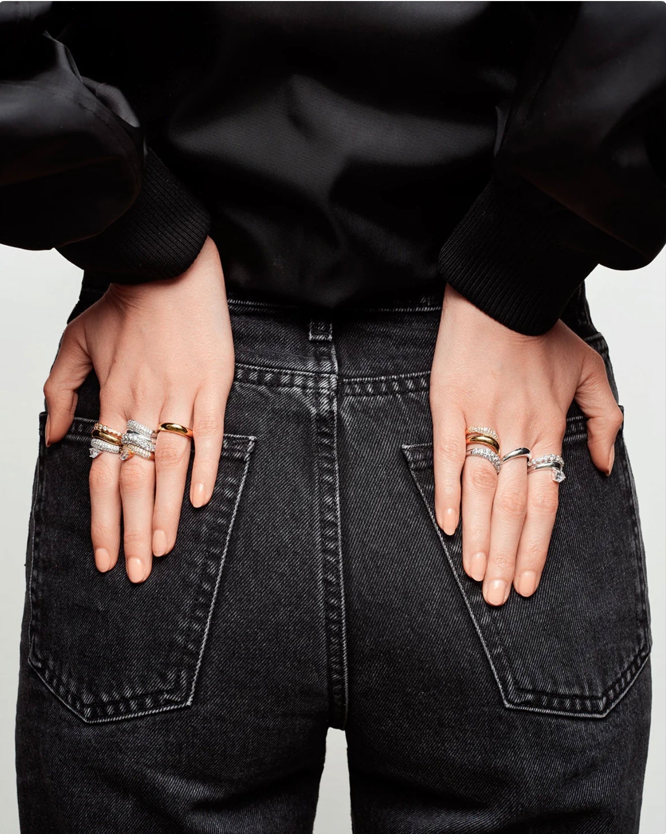 Philippa Studios Wave Pear ring, sølv