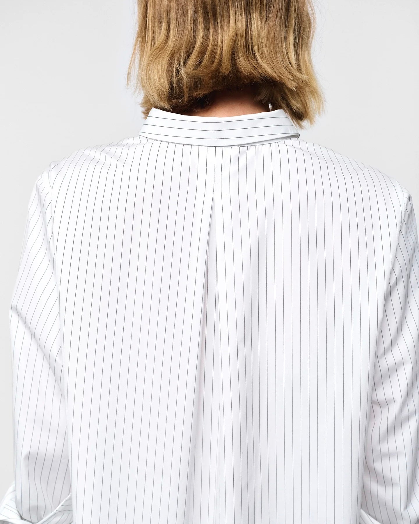 Julie Josephine Sophie shirt, white pinstripe