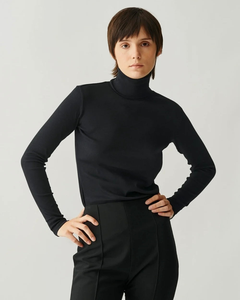 Julie Josephine Camilla Turtleneck, sort