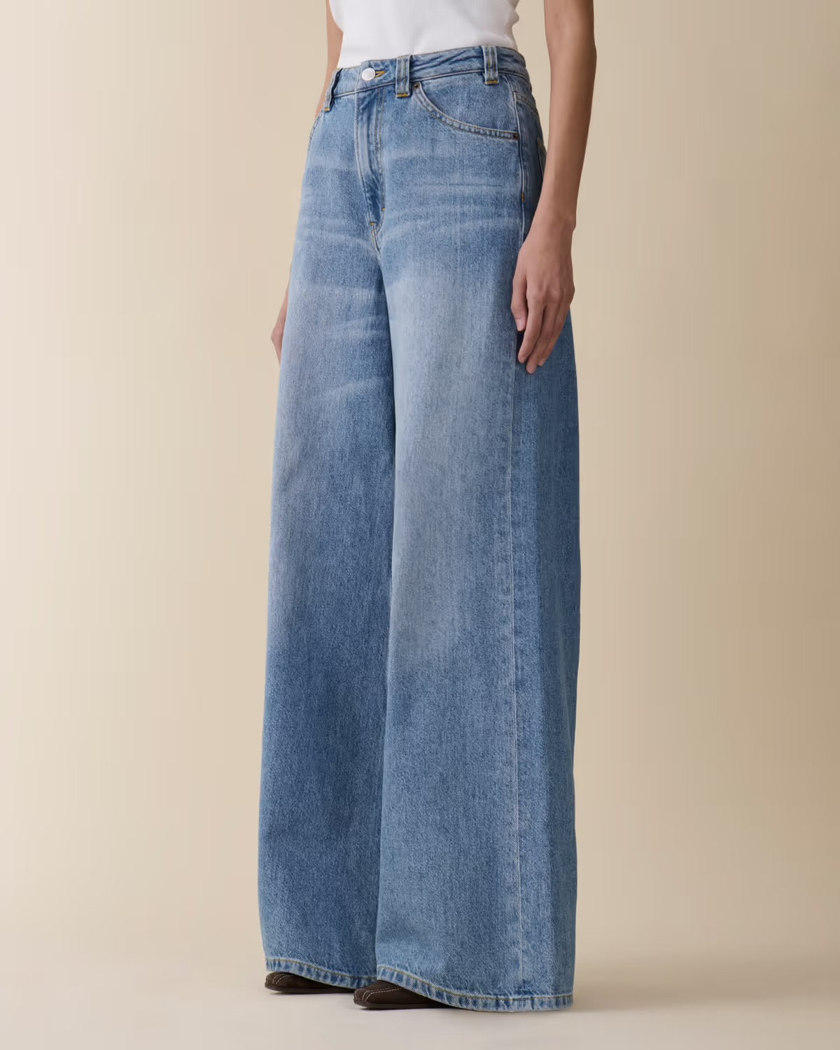 Jeanerica Alfama, Light Vintage 62