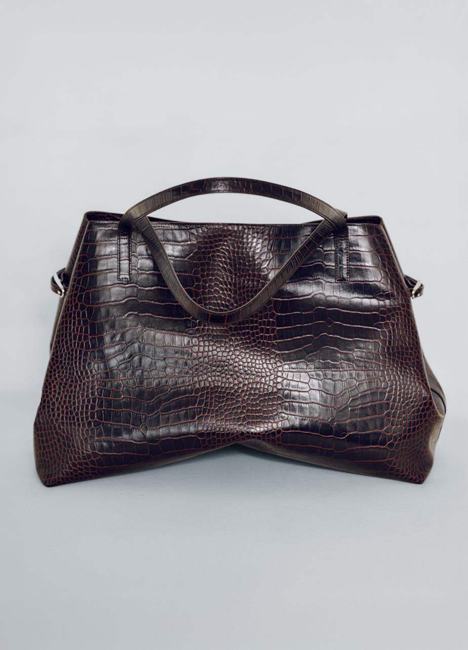 Vagabond Cannes, preget mørkebrun