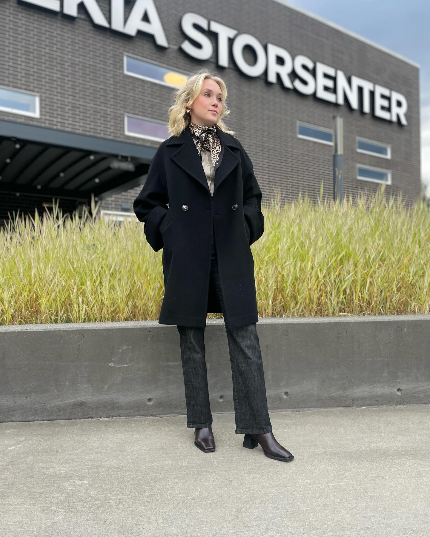 Natura Cashmere Lorenza, Sort