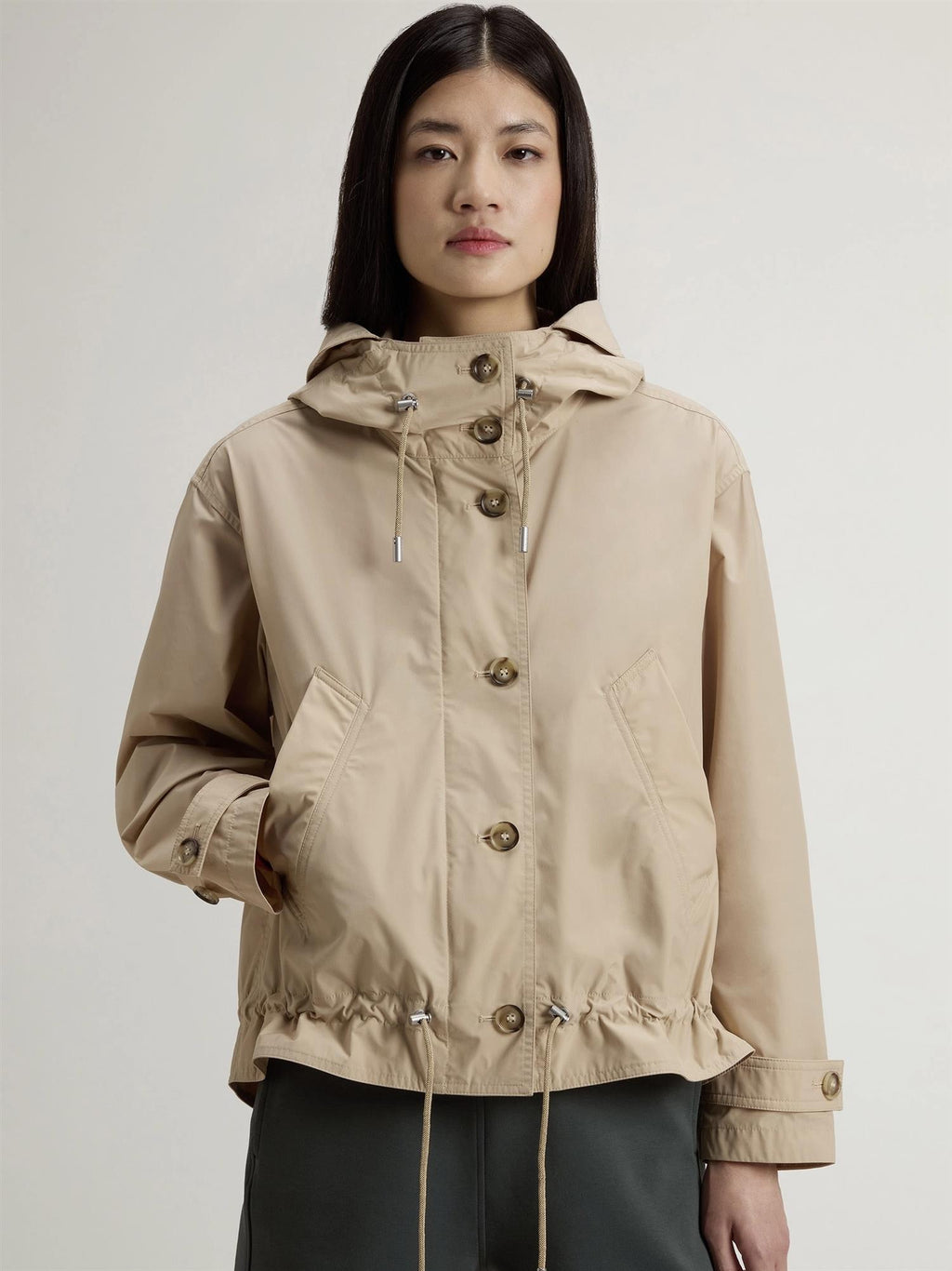 Woolrich Short urban touch parka, white pepper