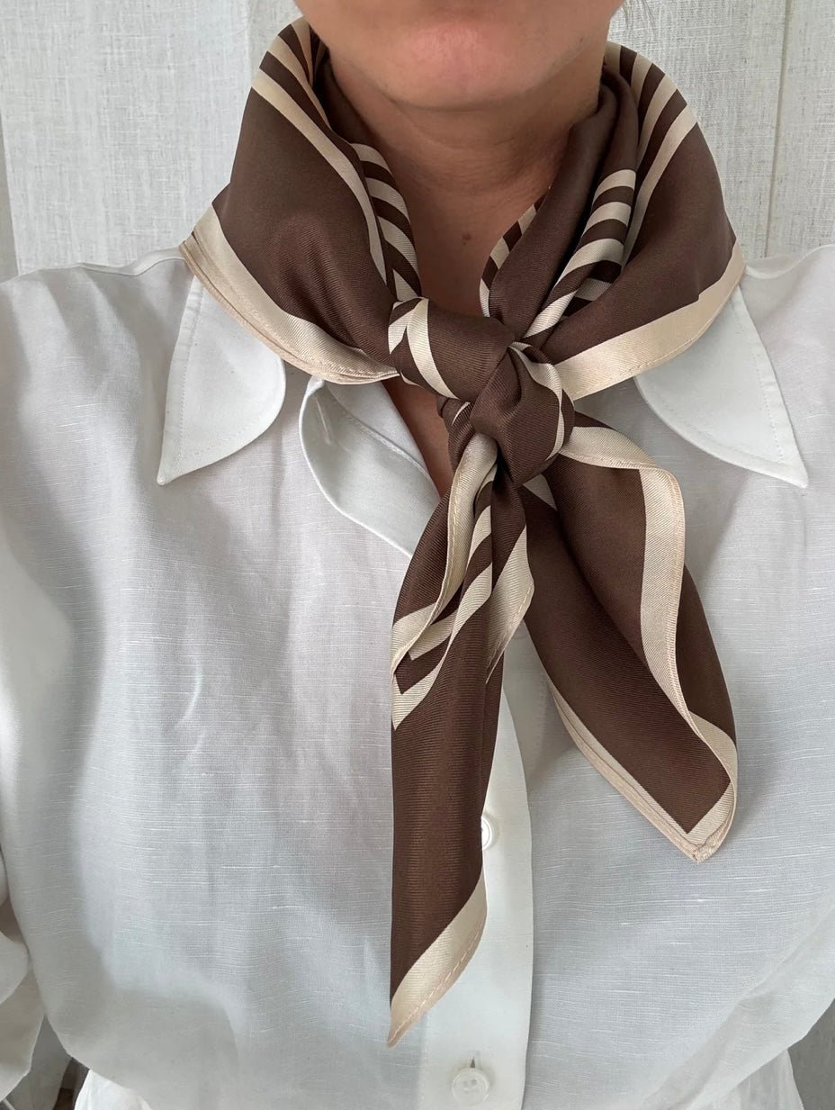 Le scarf Striped Scarf Mocha Mousse & Cream, 65x65