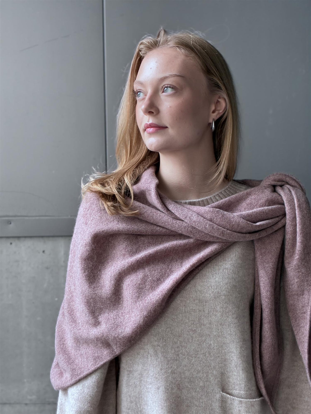 Notshy Cashmere Eleonore skjerf, granit