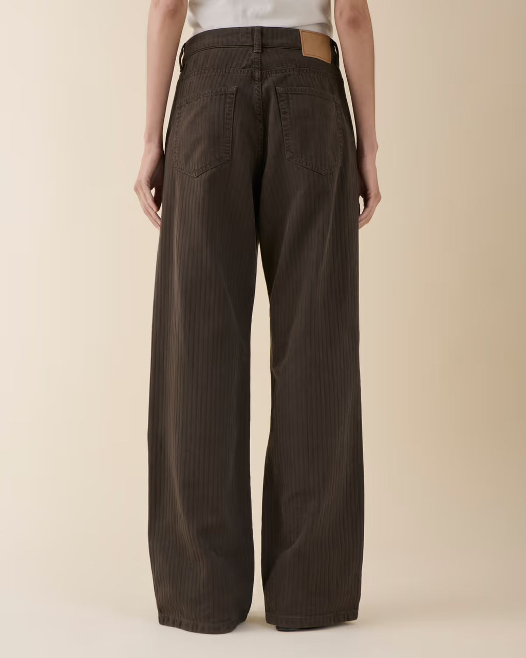 Jeanerica Belem Chino, Chevron Brown