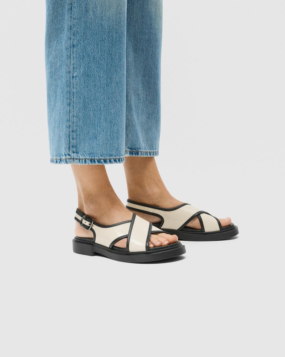 ECCO Metropole Seoul D Sandal, Limestone