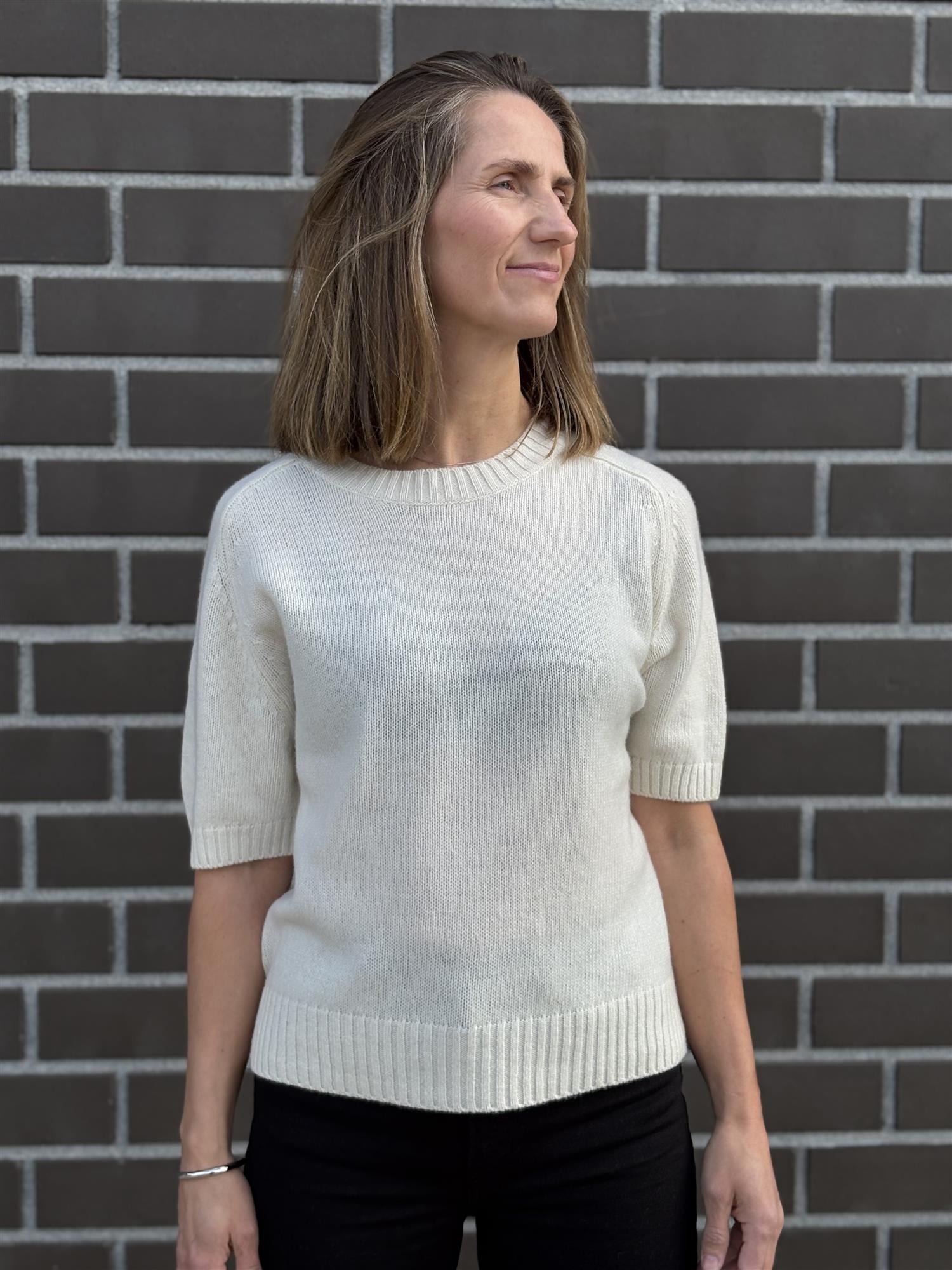 Bea t-shirt, off white Bea t-shirt, off white