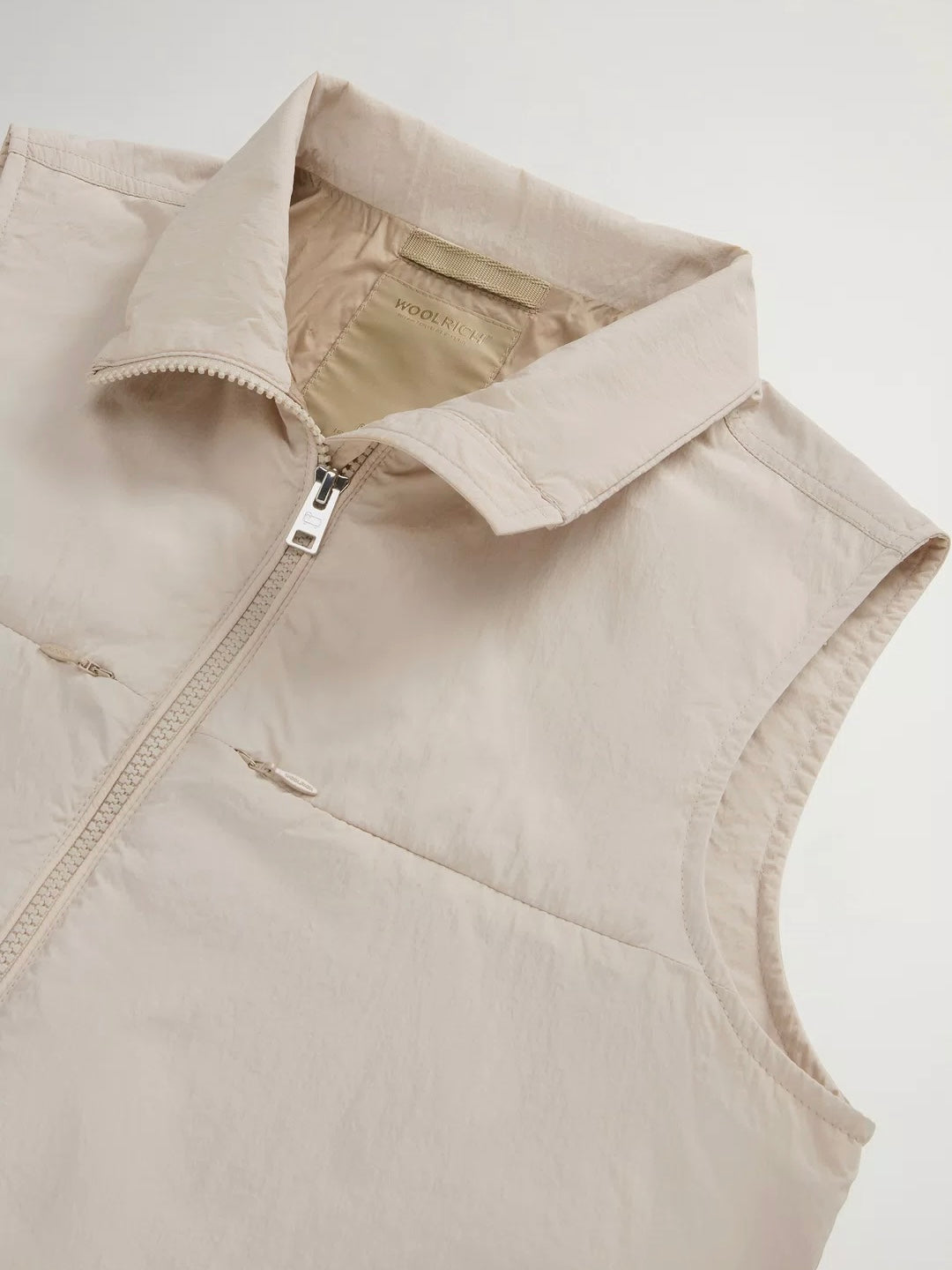 Woolrich Layering vest, light oak