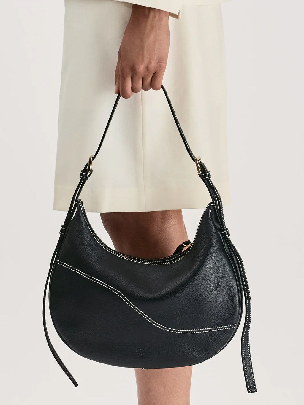 ATP Atelier  Liveri, black