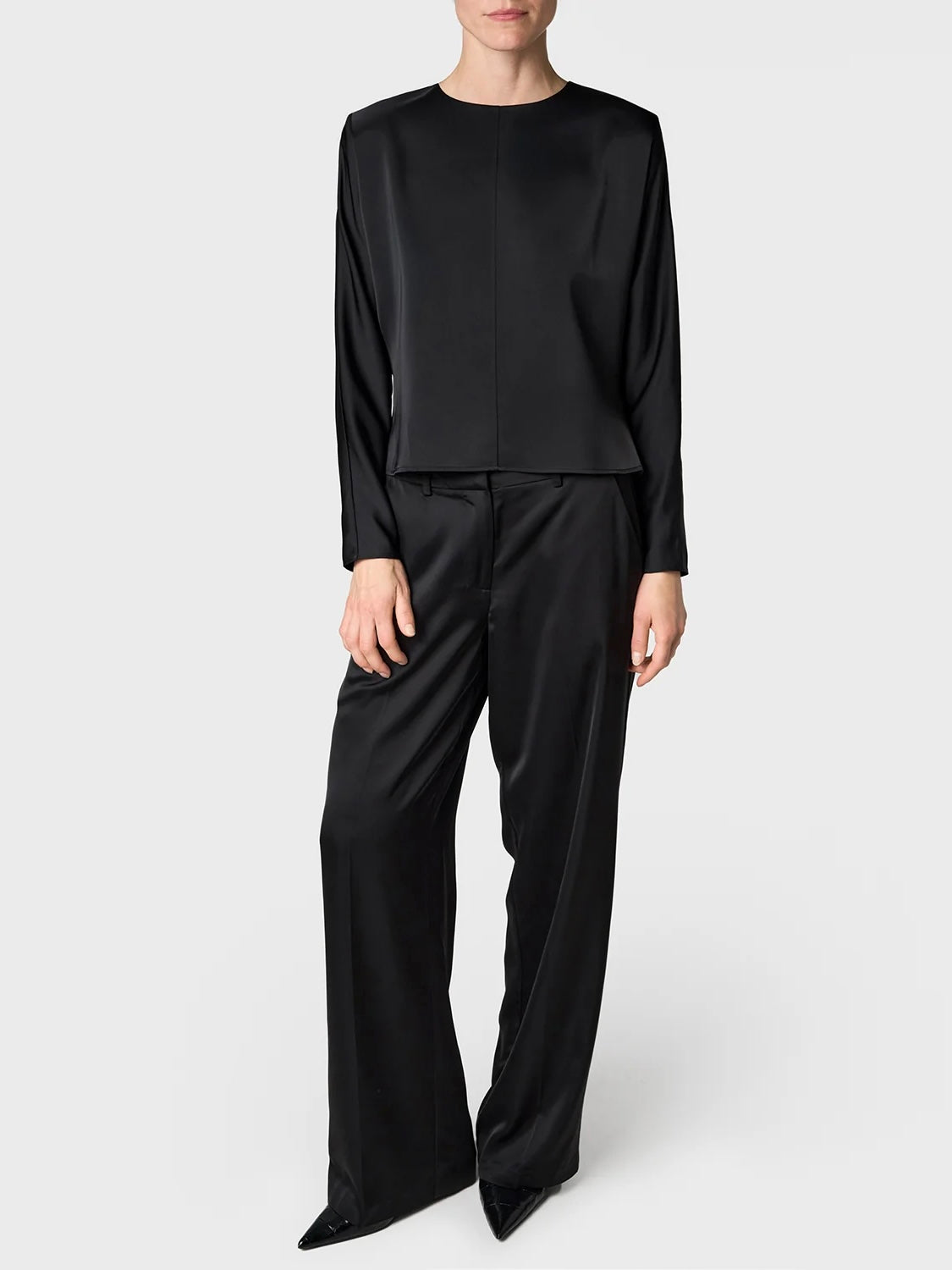 Marville Road The Cedar satin blouse, sort