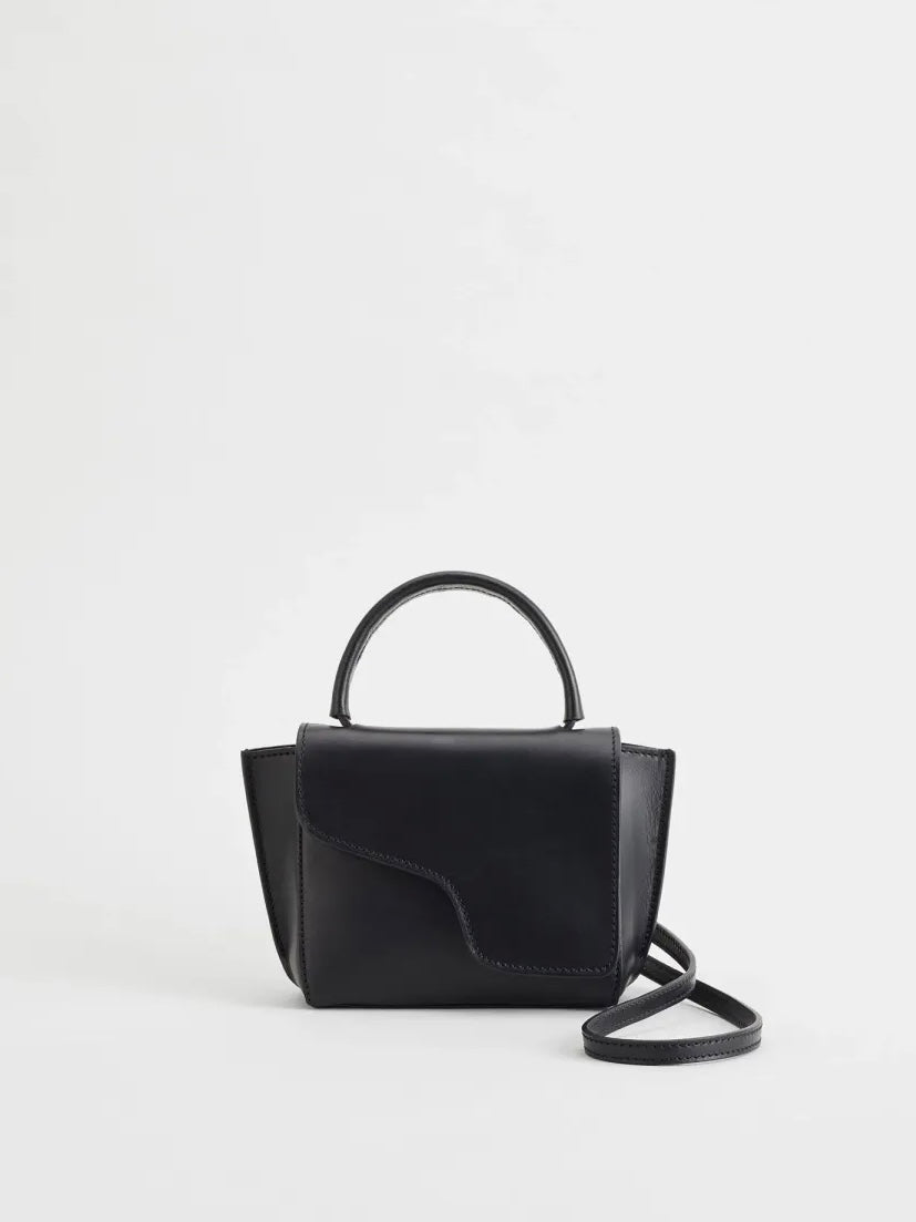 ATP Atelier Montalcino, black vacchetta