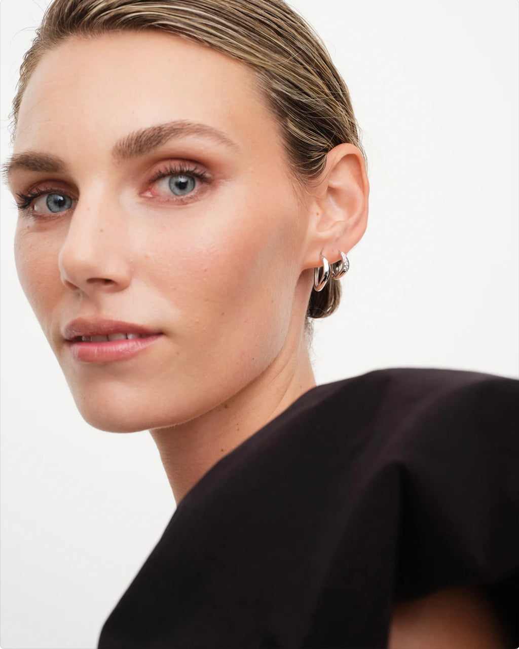 Philippa Studios Wave Hoops Large, sølv