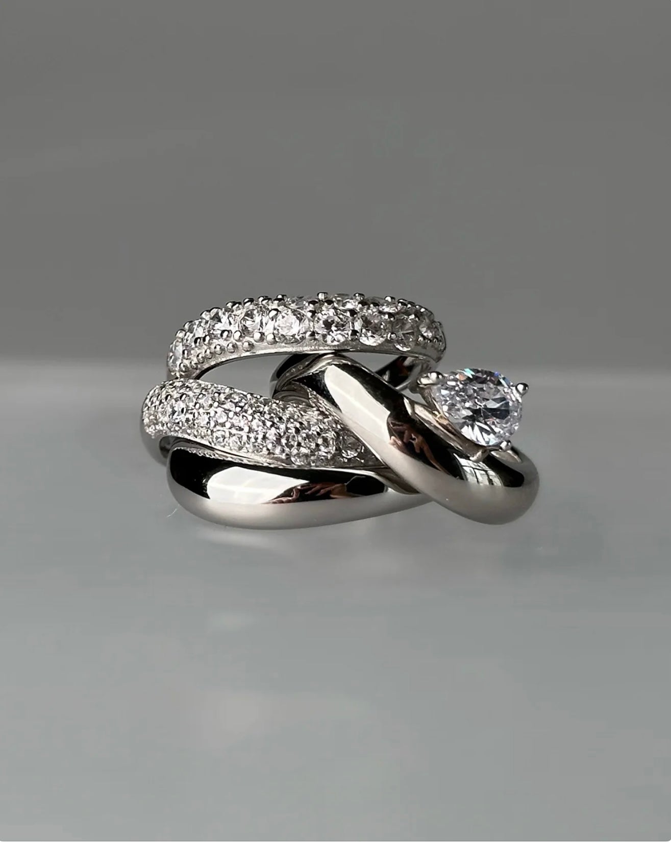 Philippa Studios Wave Pear ring, sølv