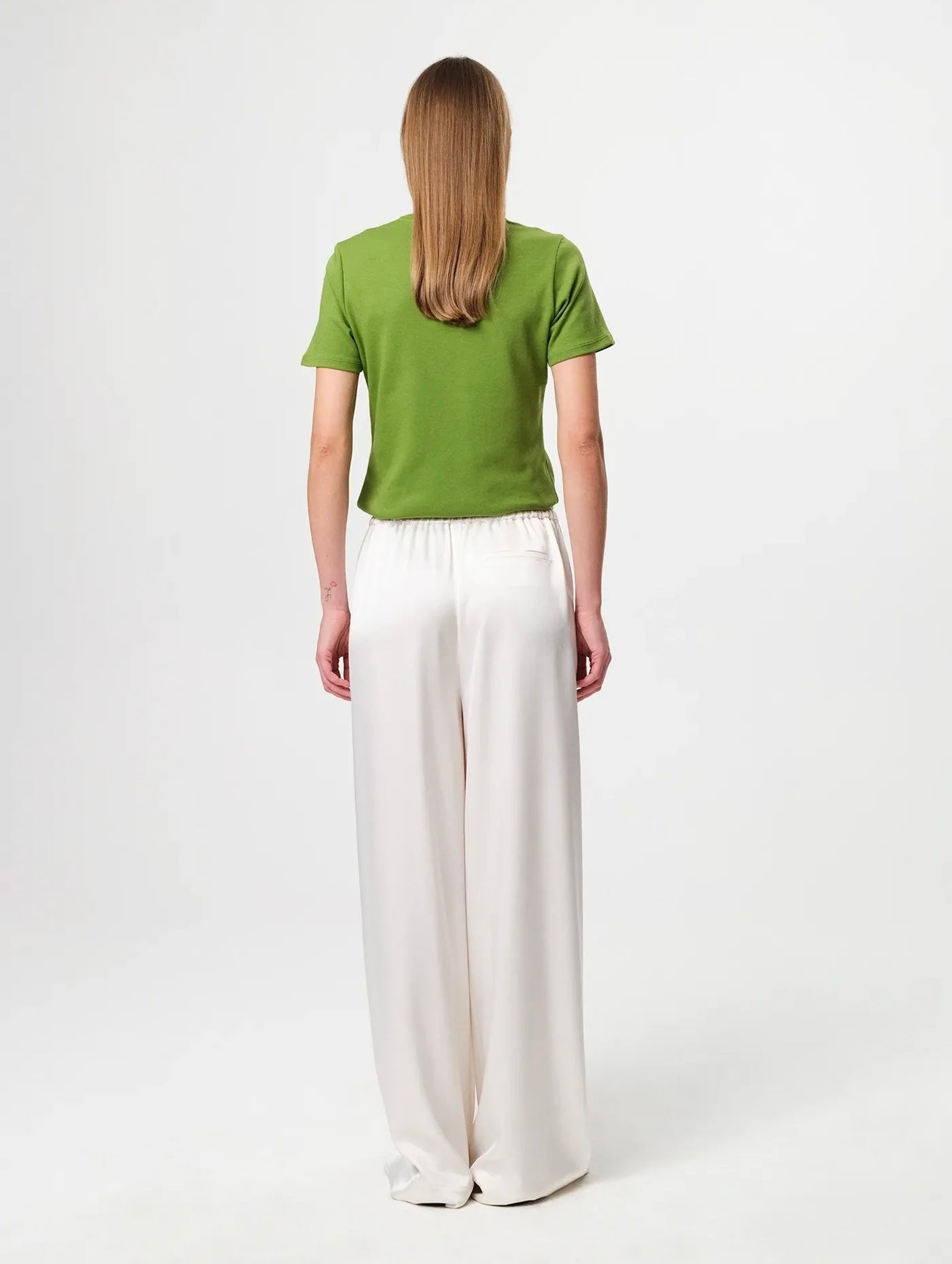 Julie Josephine Agnes tee, tulip green