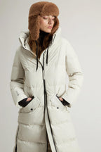 Woolrich Long down Jacket in WINDSTOPPER GORE-TEX, milky cream