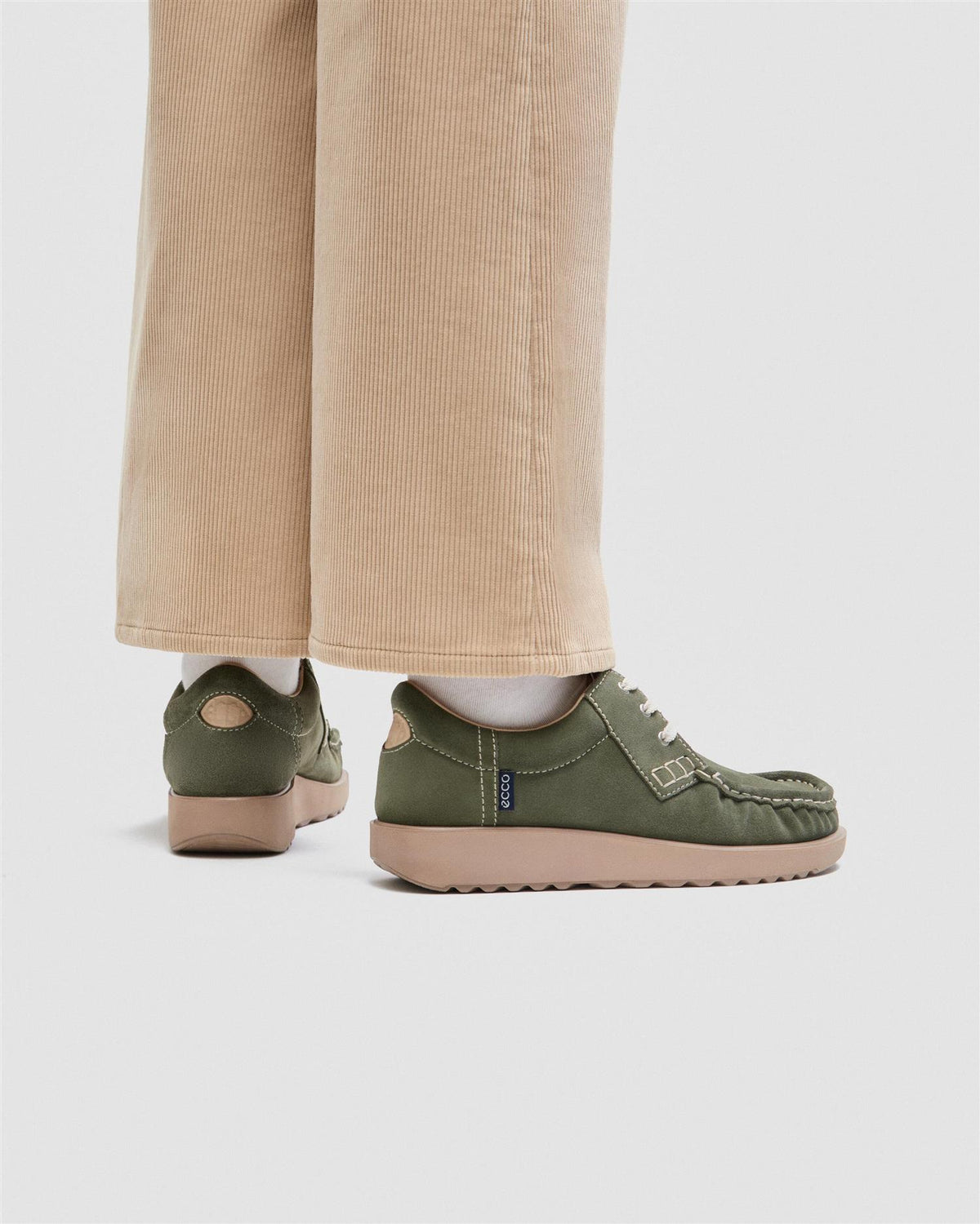 ECCO Joke D, Smokey Olive