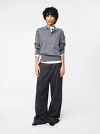 Julie Josephine Benedicte Polo, Stone grey