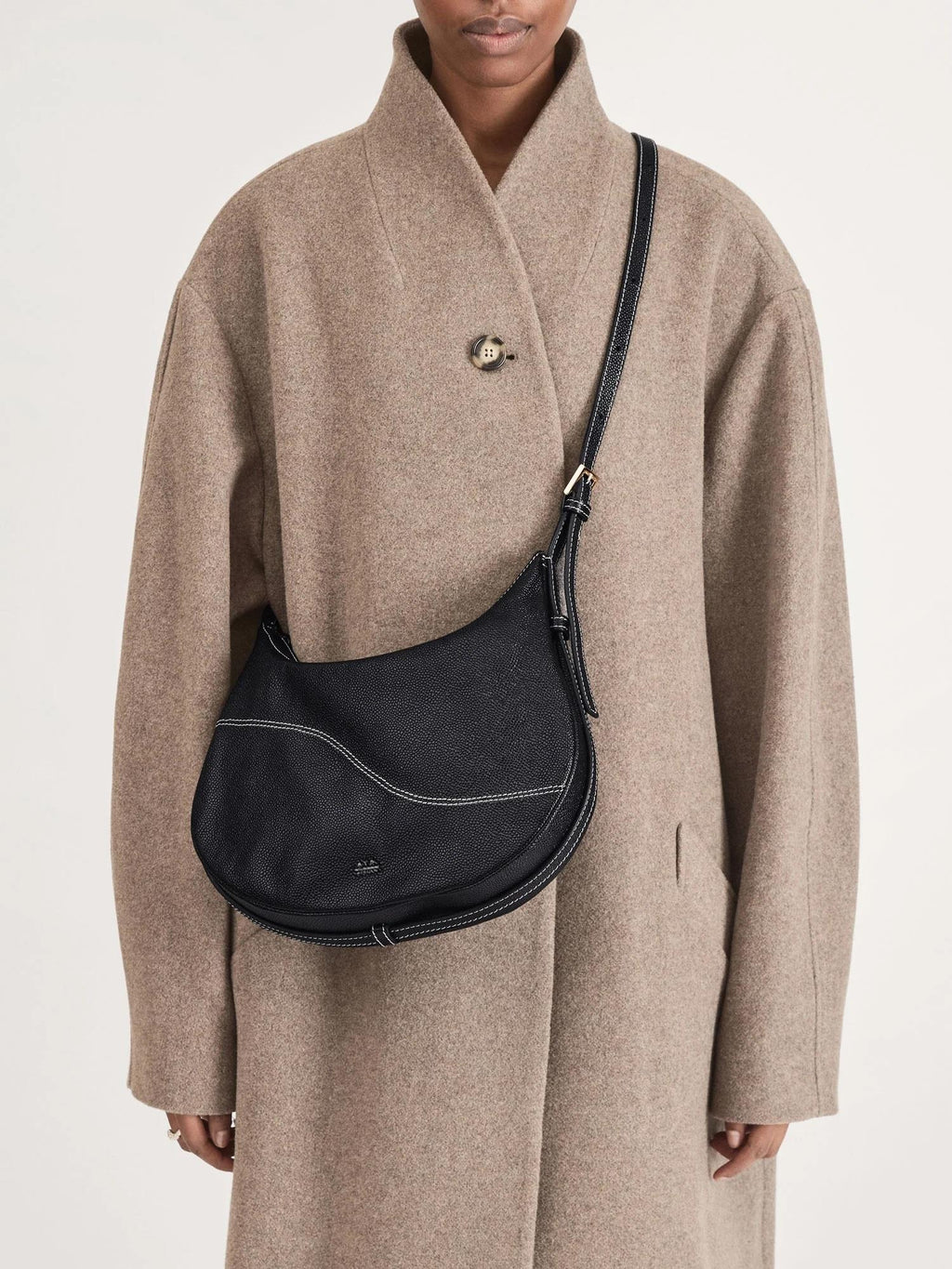 ATP Atelier  Liveri, black