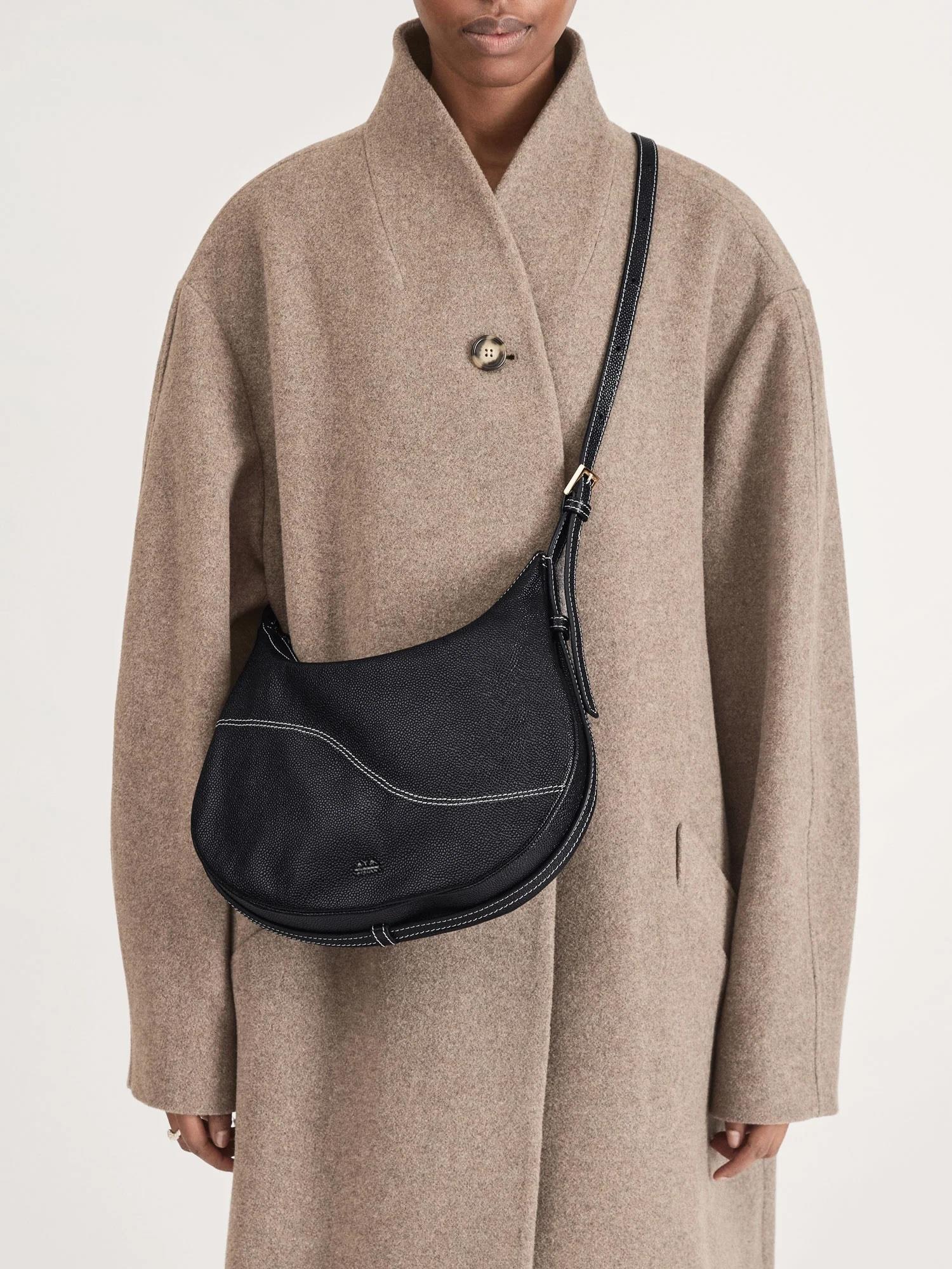 ATP Atelier  Liveri, black