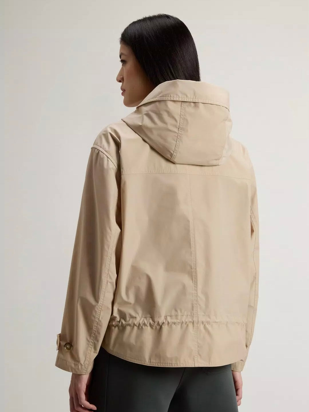 Woolrich Short urban touch parka, white pepper