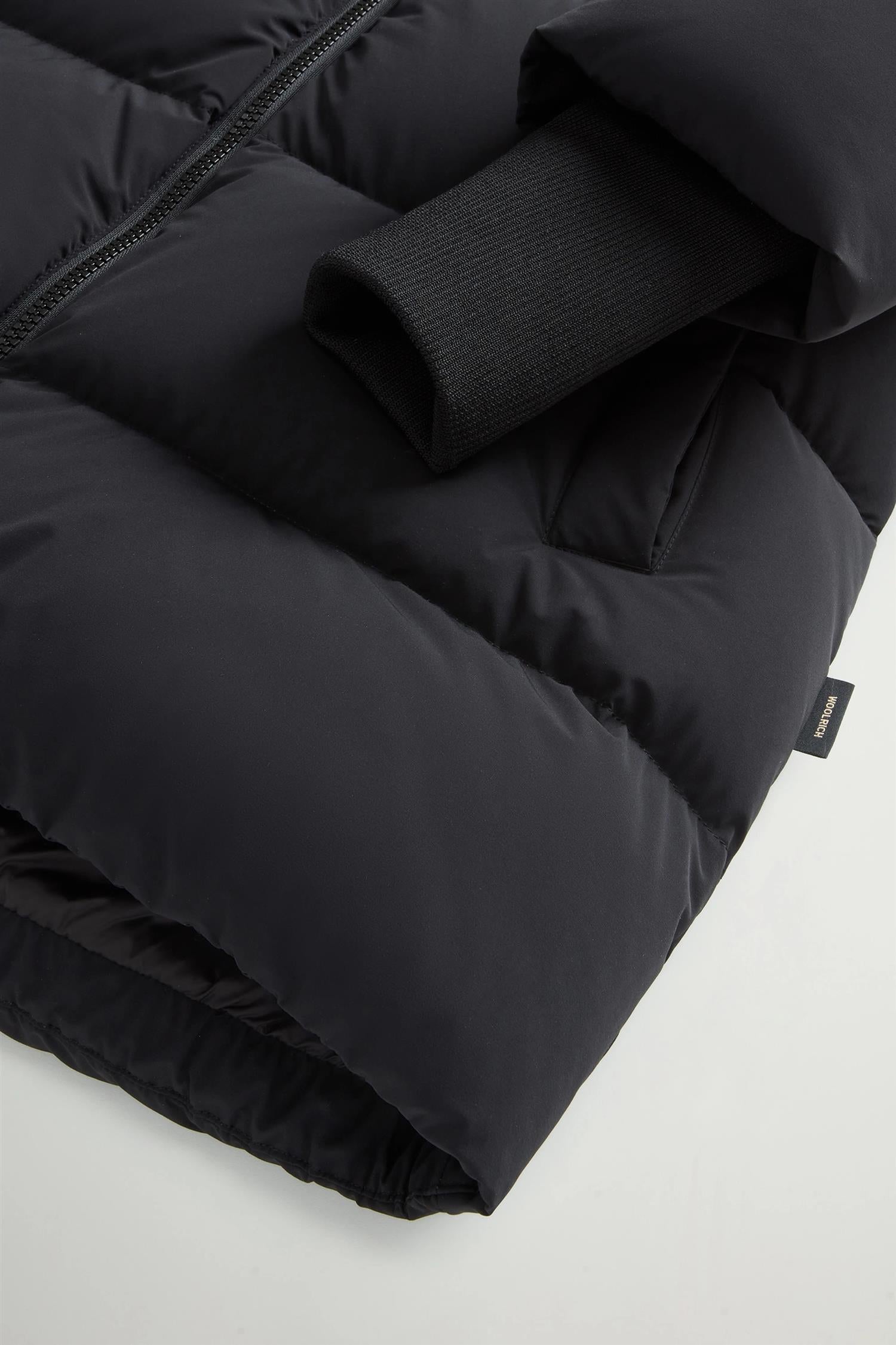 Woolrich Cloud Madison coat, svart