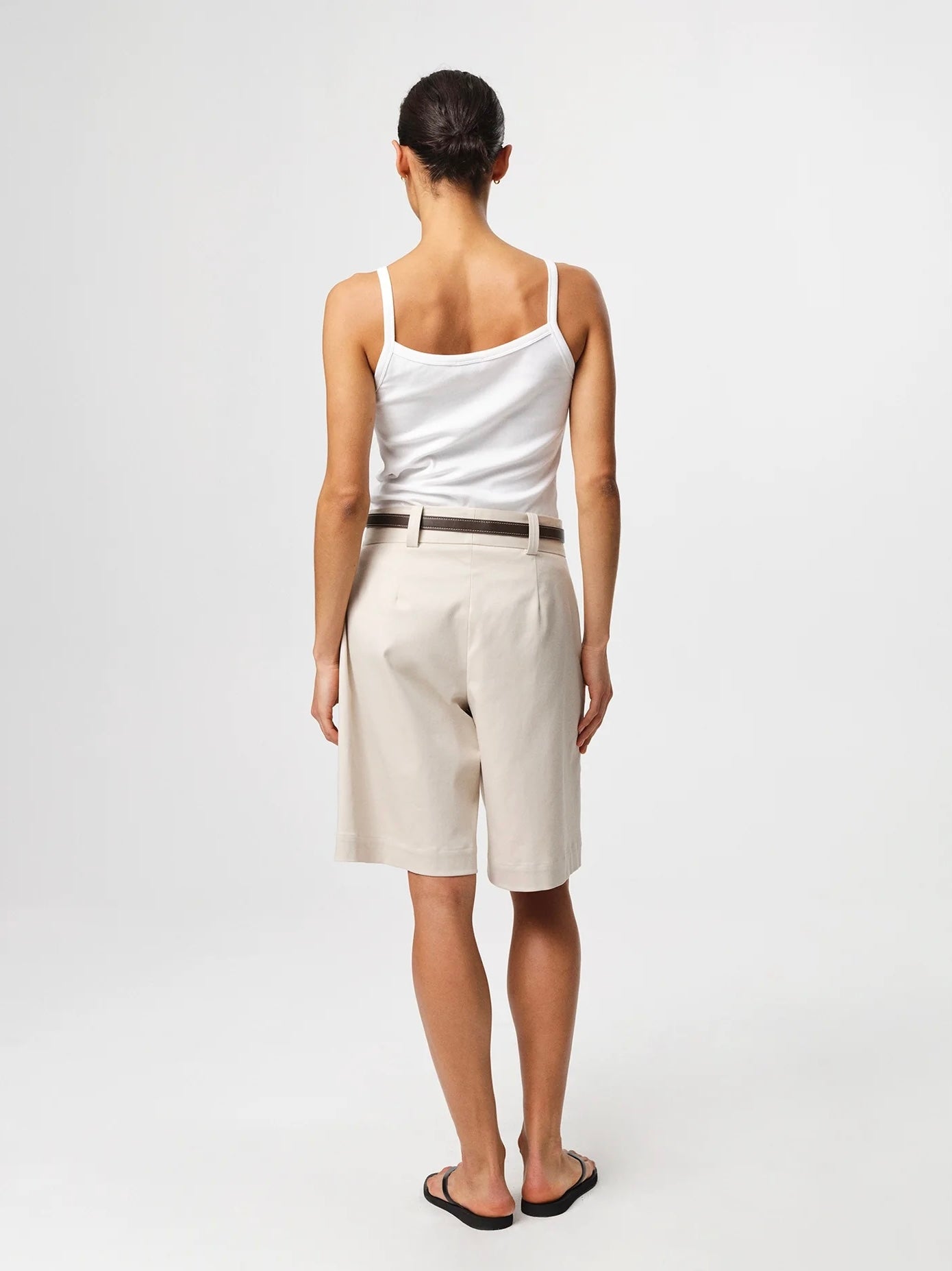 Julie Josephine Celina Shorts, Sand