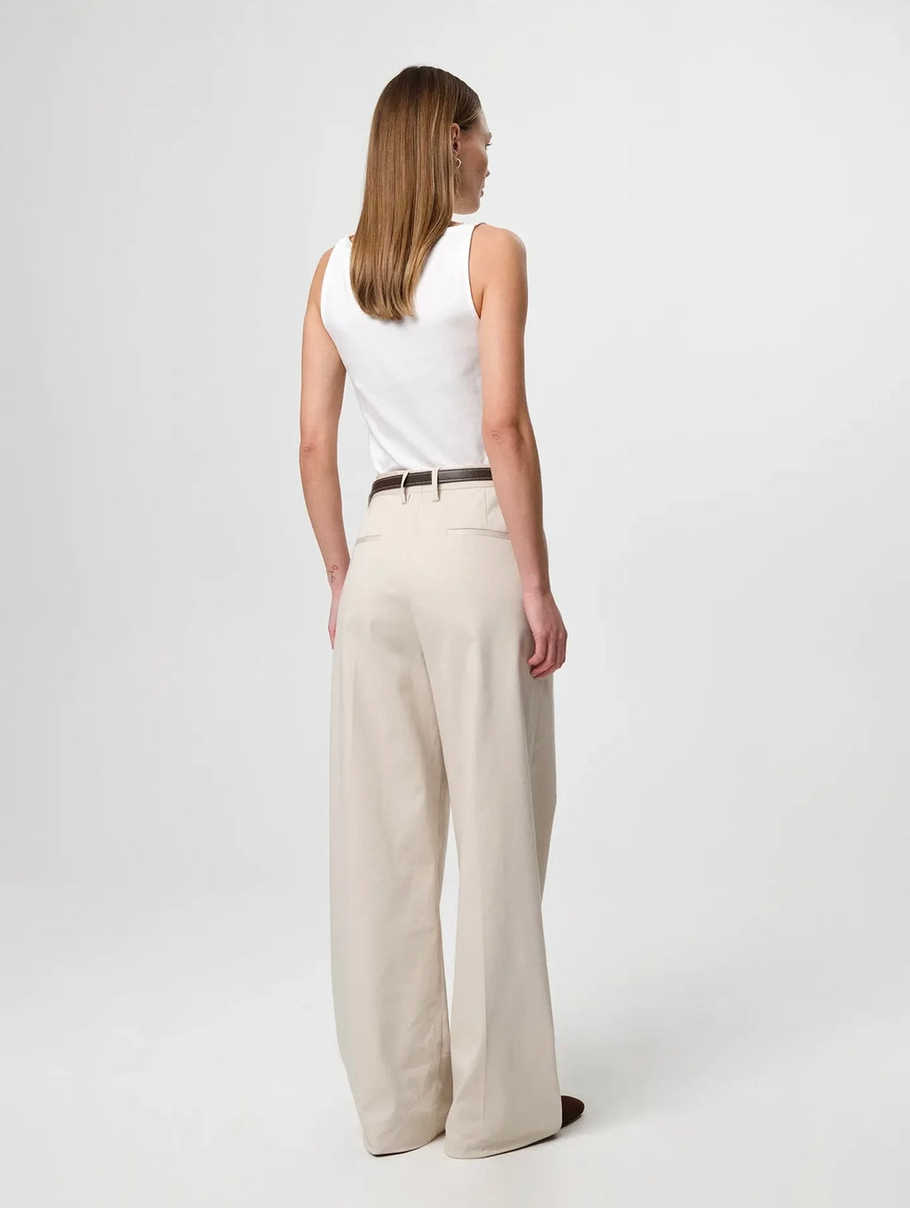 Julie Josephine Beatris boatneck, white