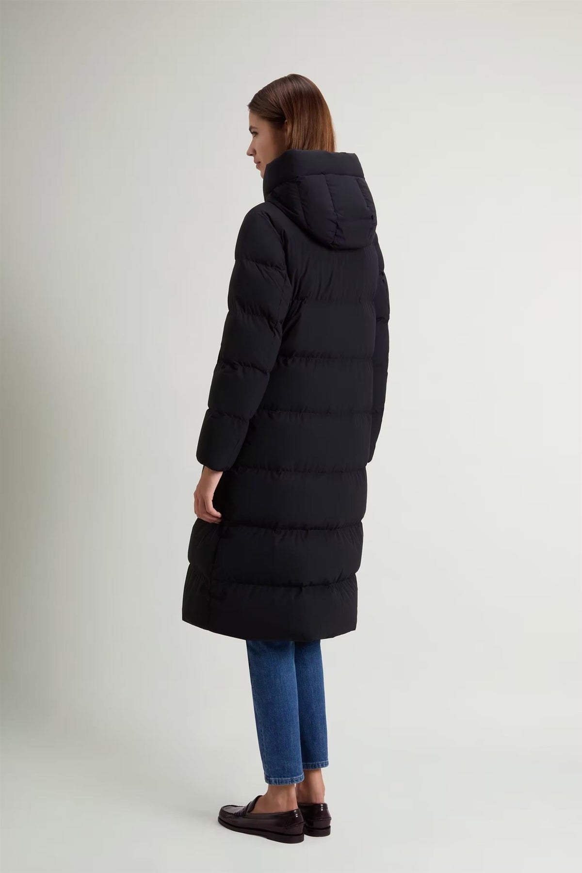 Woolrich Madison Quilted Coat, matt Stretch Nylon sort