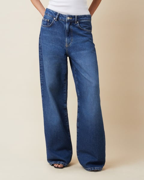 Jeanerica Belem, vintage 62