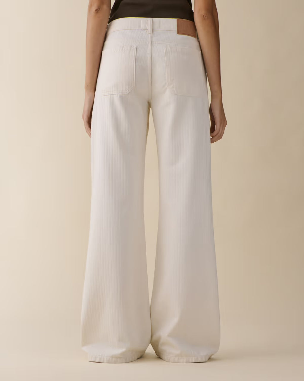 Jeanerica Guell, Chevron Ecru