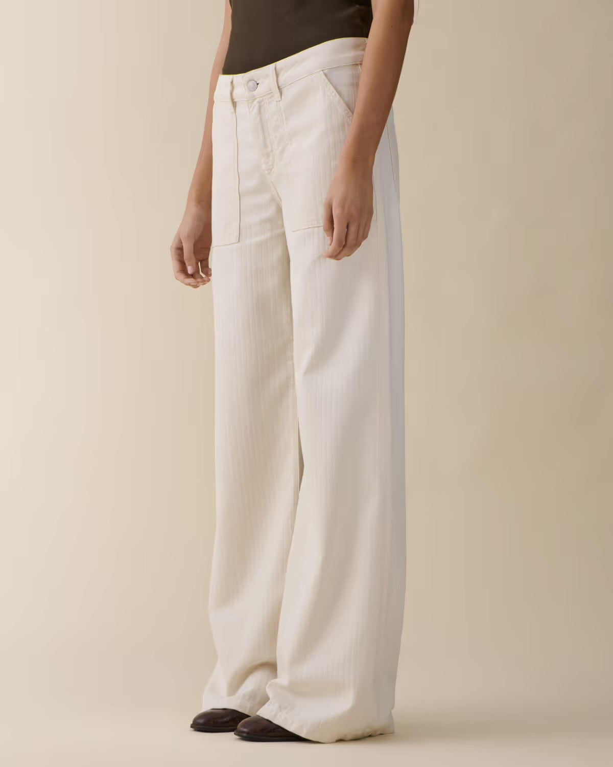 Jeanerica Guell, Chevron Ecru